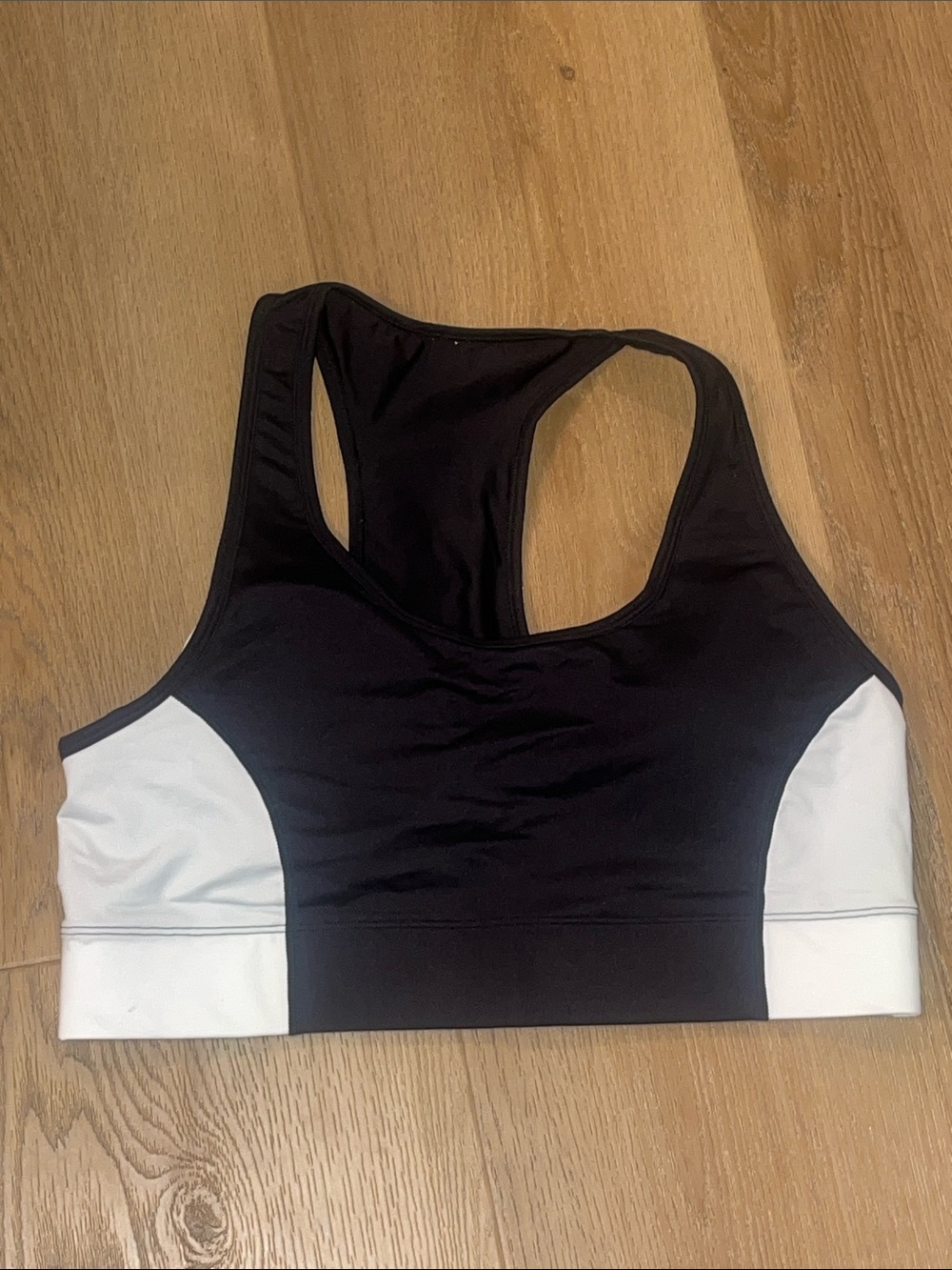Fabletics Sports Bra NWOT Size XL